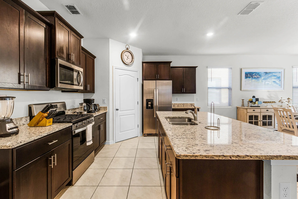 4341ACORN, Davenport , US