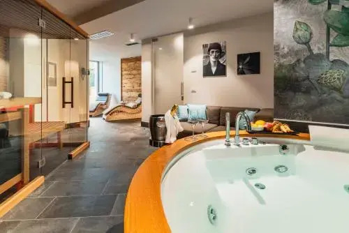 Suites Hotel Astor