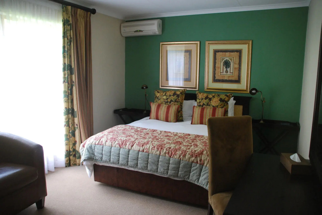 HOSPITALity Lodges