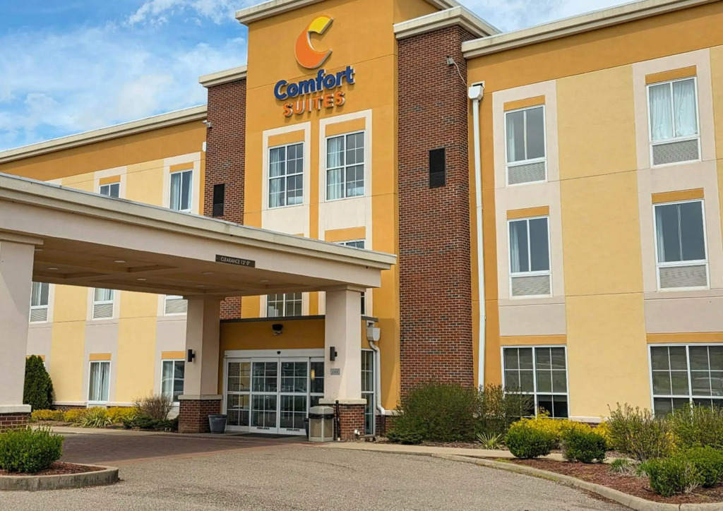 Comfort Suites Marietta-Parkersburg
