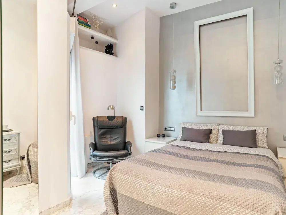 Graceful Apartment in Sevilla near Royal Alcázar