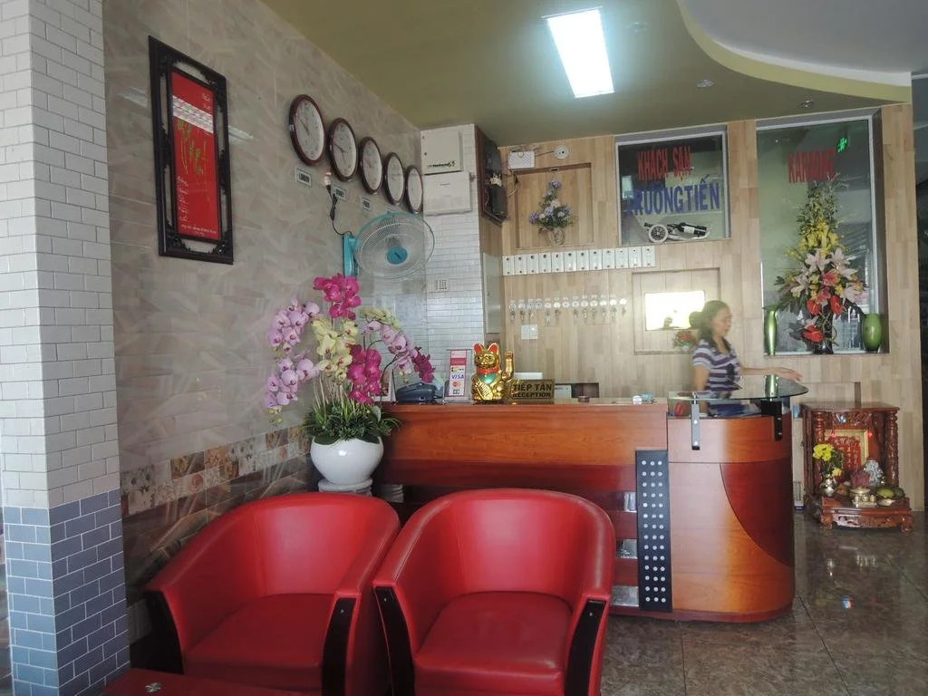 Truong Tien Hotel