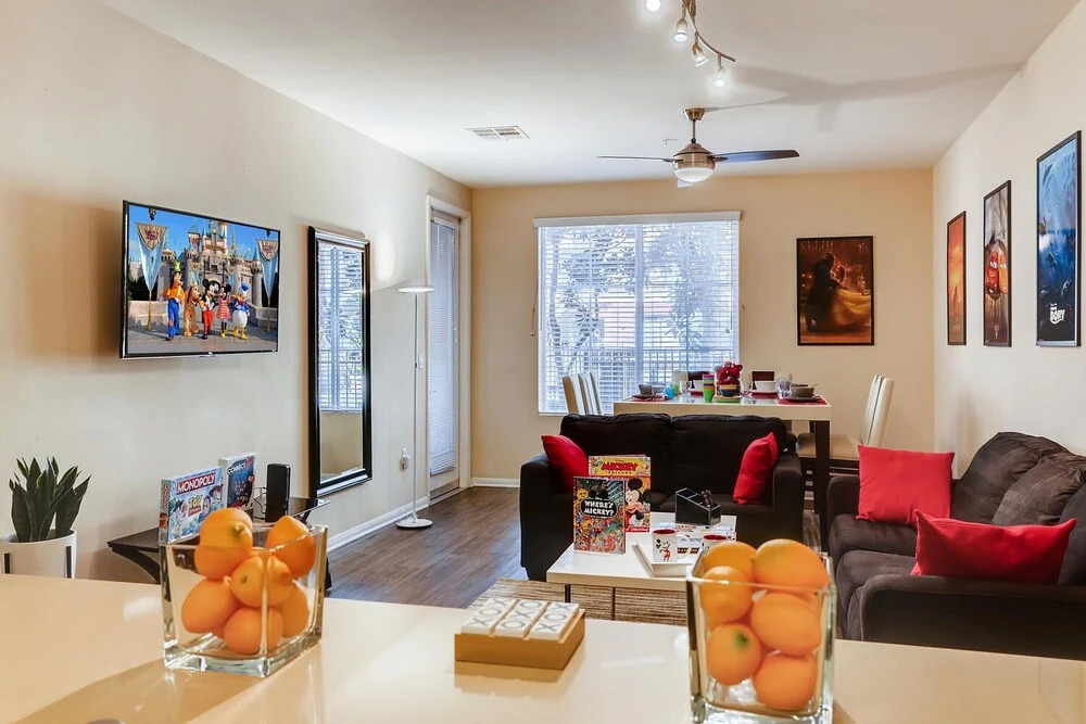 Disney's Gorgeous 2BR/2Bath Spectacular With Free Parking! (R2)