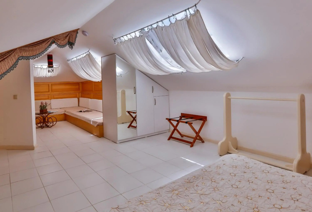 Oyster Residences
