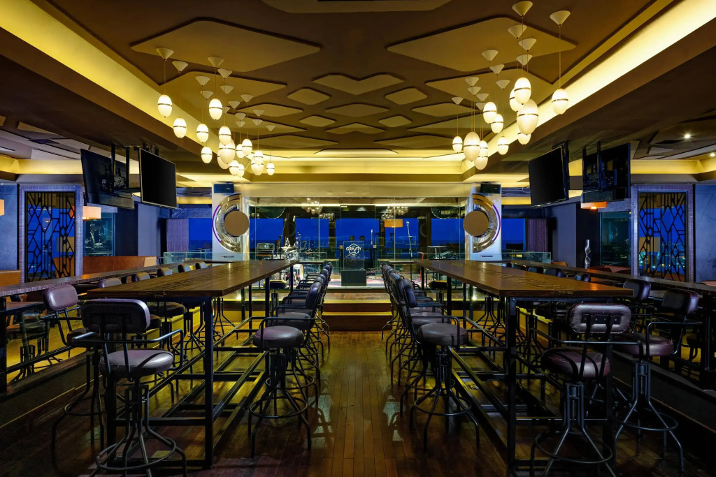 Swiss-Belhotel Waterfront Makassar