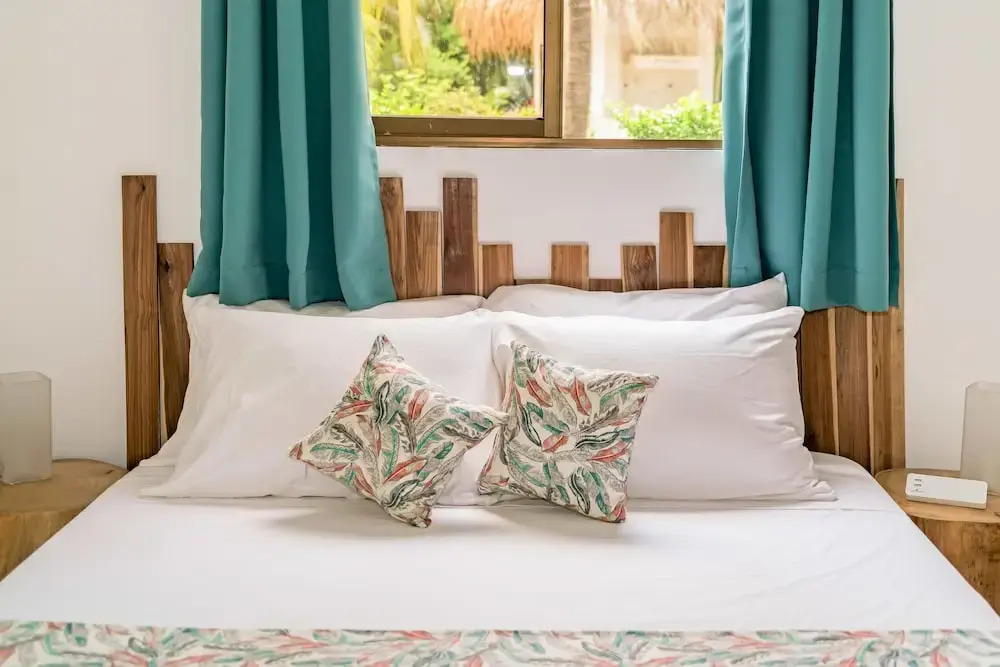 Drift Away Lodge CR