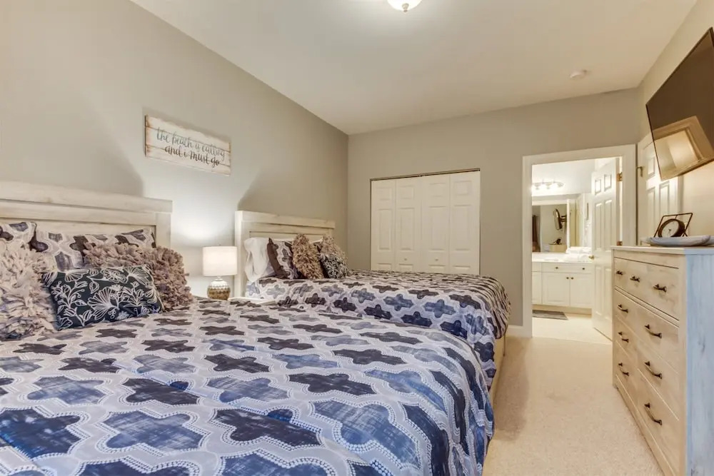 World Tour Golf Links Condos by Escape