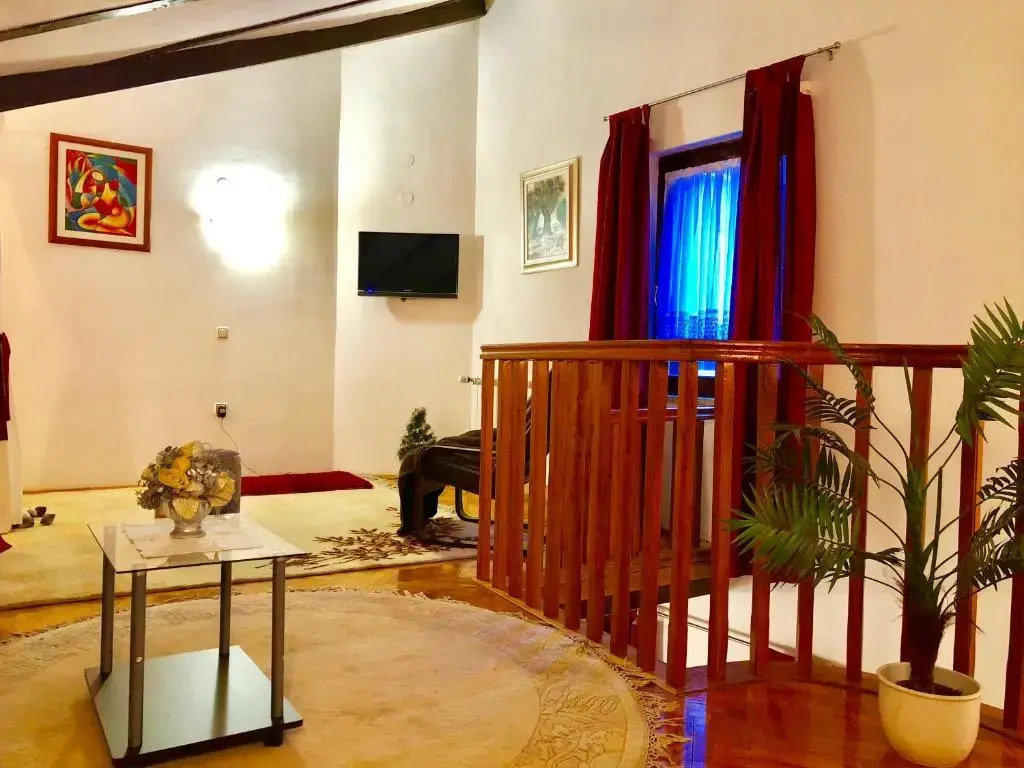 Two Story Studio Apartment Goranka
