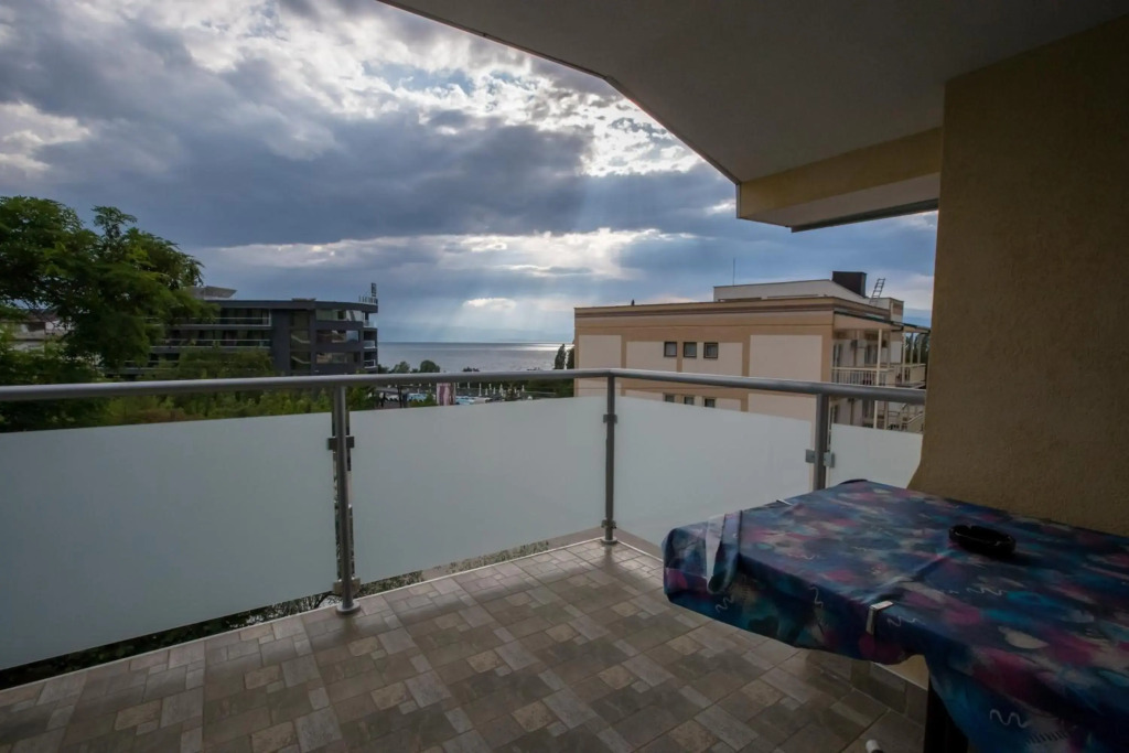 View Topia Apartments