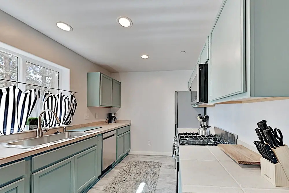 262sbern 4 Bedroom Home
