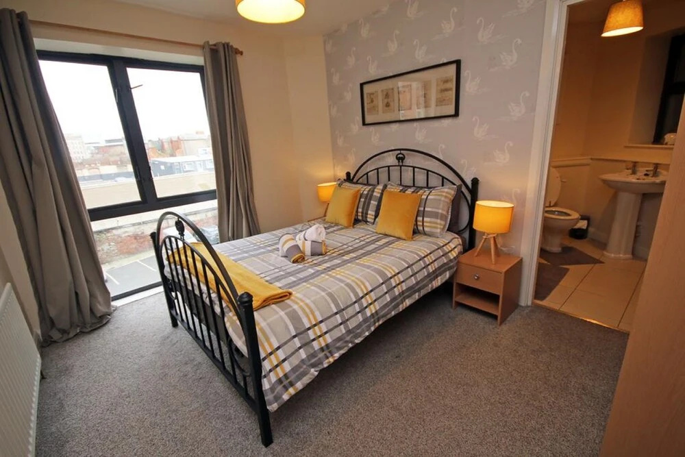 Belfast City Central Apartment