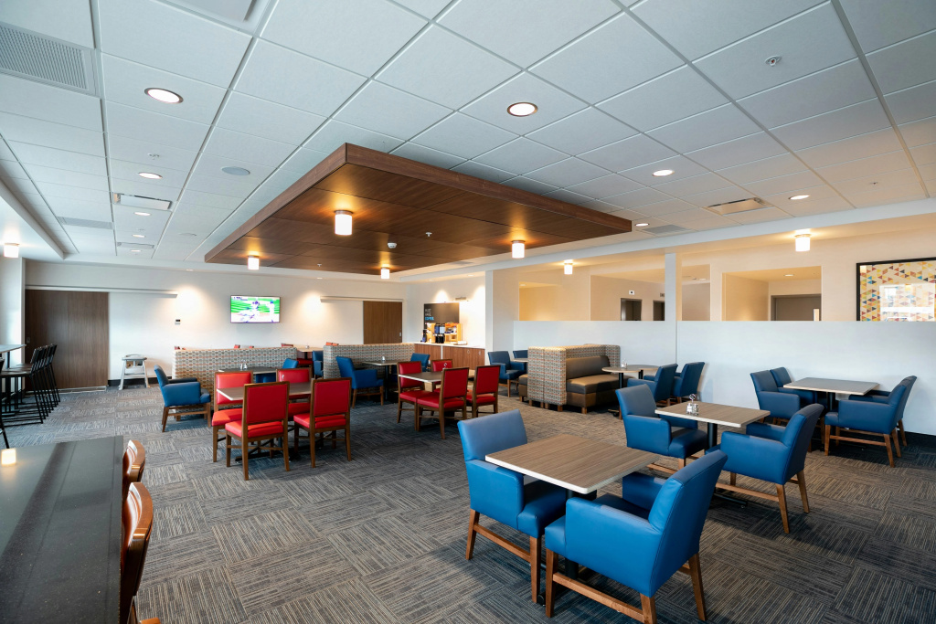 Holiday Inn Express - Lethbridge Southeast by IHG