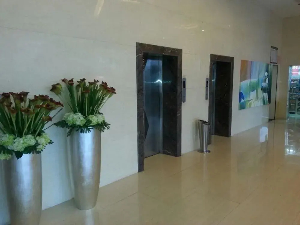 Milanhua Hotel