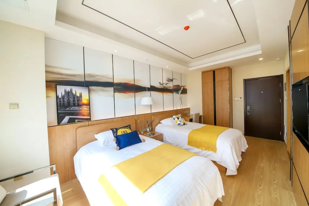 Lejiaxuan Boutique Apartment High-Tech
