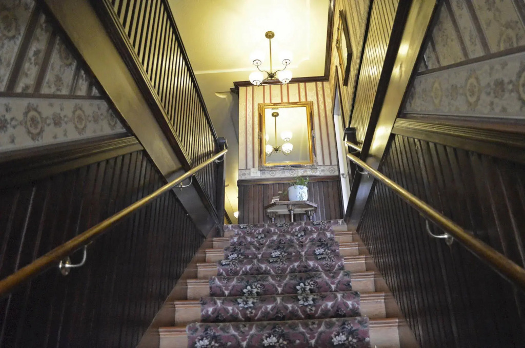 Historic National Hotel