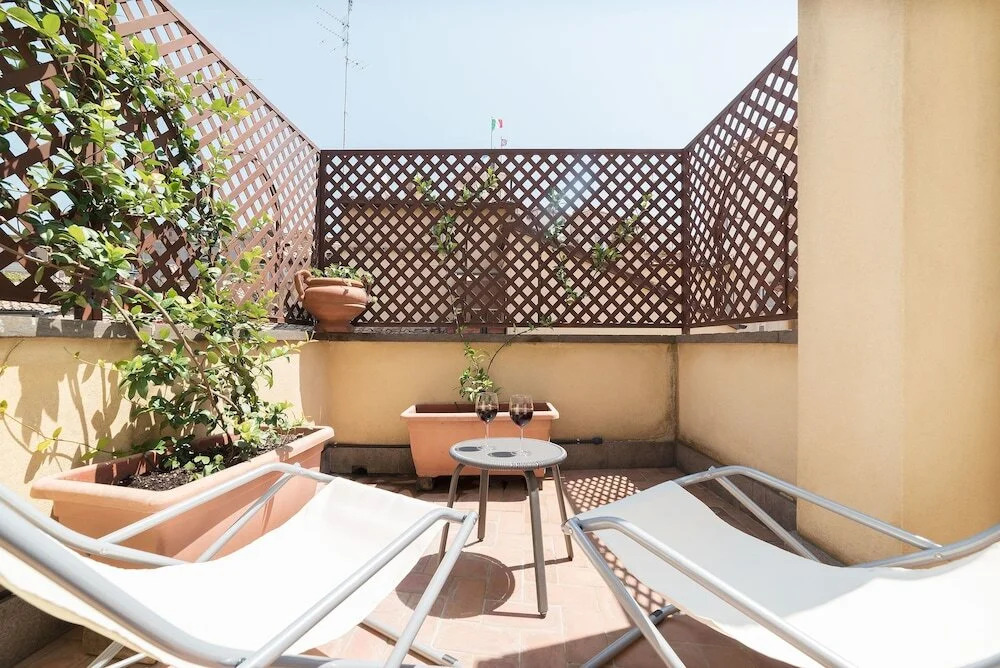 Romeloft Trevi Apartments