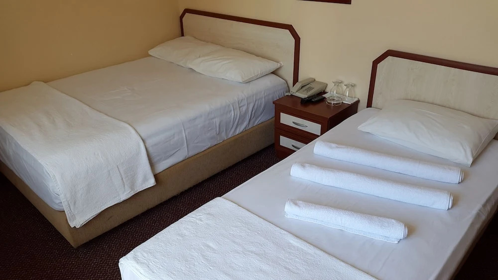 AKÇAY LEMAN OTEL