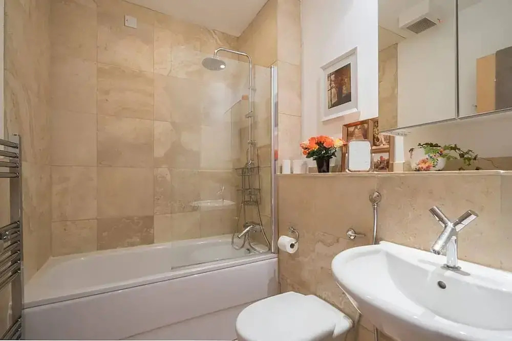 City Center Apartment - Superb Location
