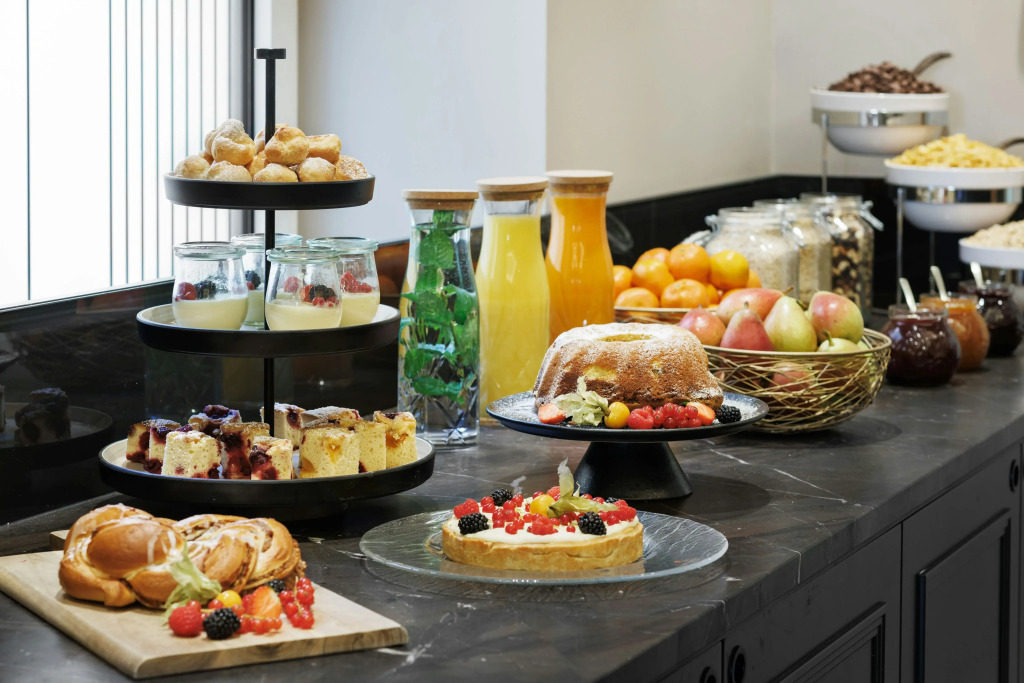 Hotel Astoria Vienna, Curio Collection by Hilton