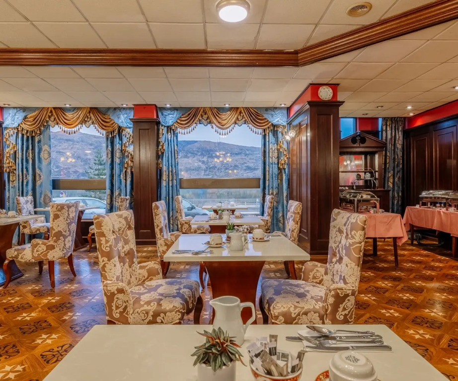 Muthu Fort William Hotel