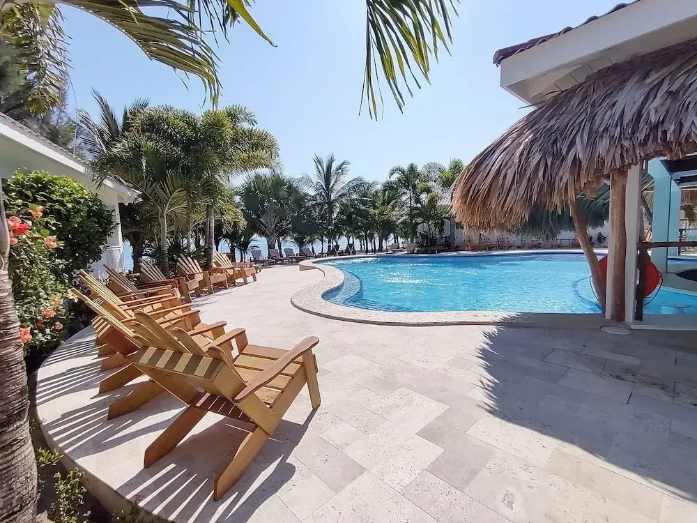 Ceiba Beach Resort