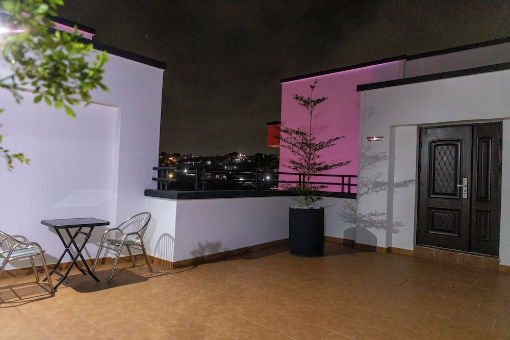 1 Bed Furnished Apartment - Wifi, Aircon, Security