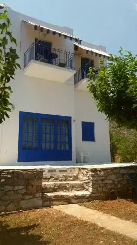 Mouragio Studios
