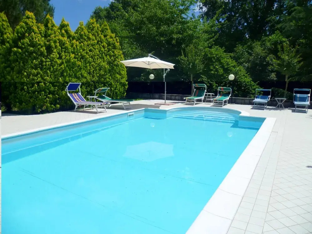 Elegant Villa in Tuoro sul Trasimeno with Private Pool