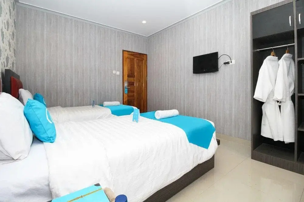 Elfah Hotel Manado by Airy Rooms