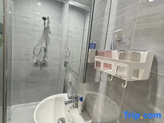 Min Su Rooms