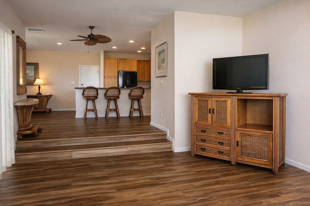 3BR Golf Course View Condo Waikoloa Colony Villas #805 - Vrkcv