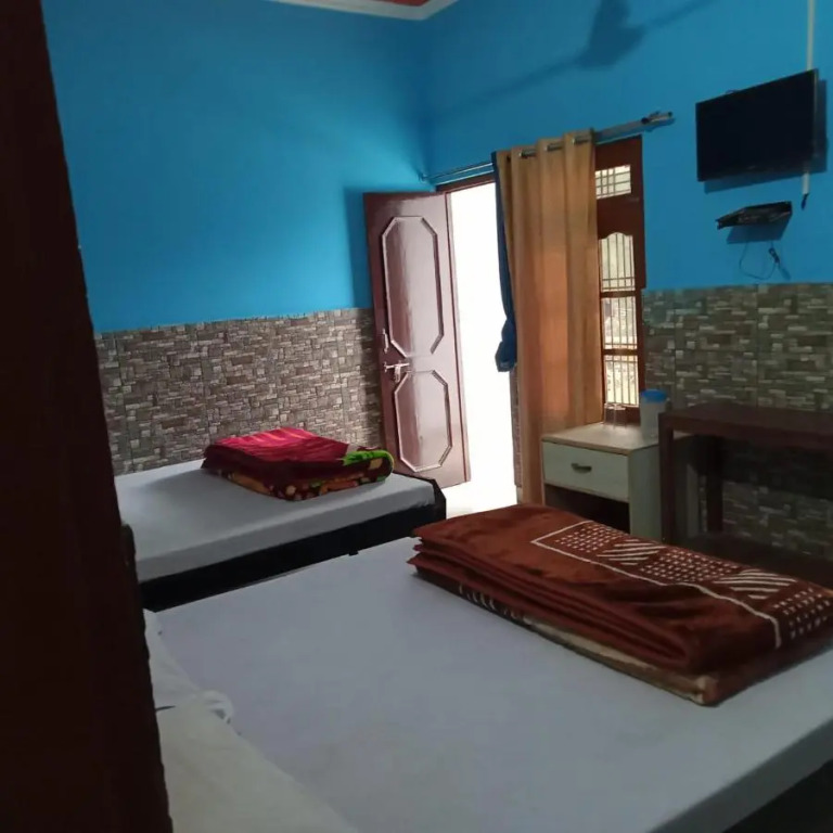 Vijeta Luv Kush Guesthouse By Stayapart