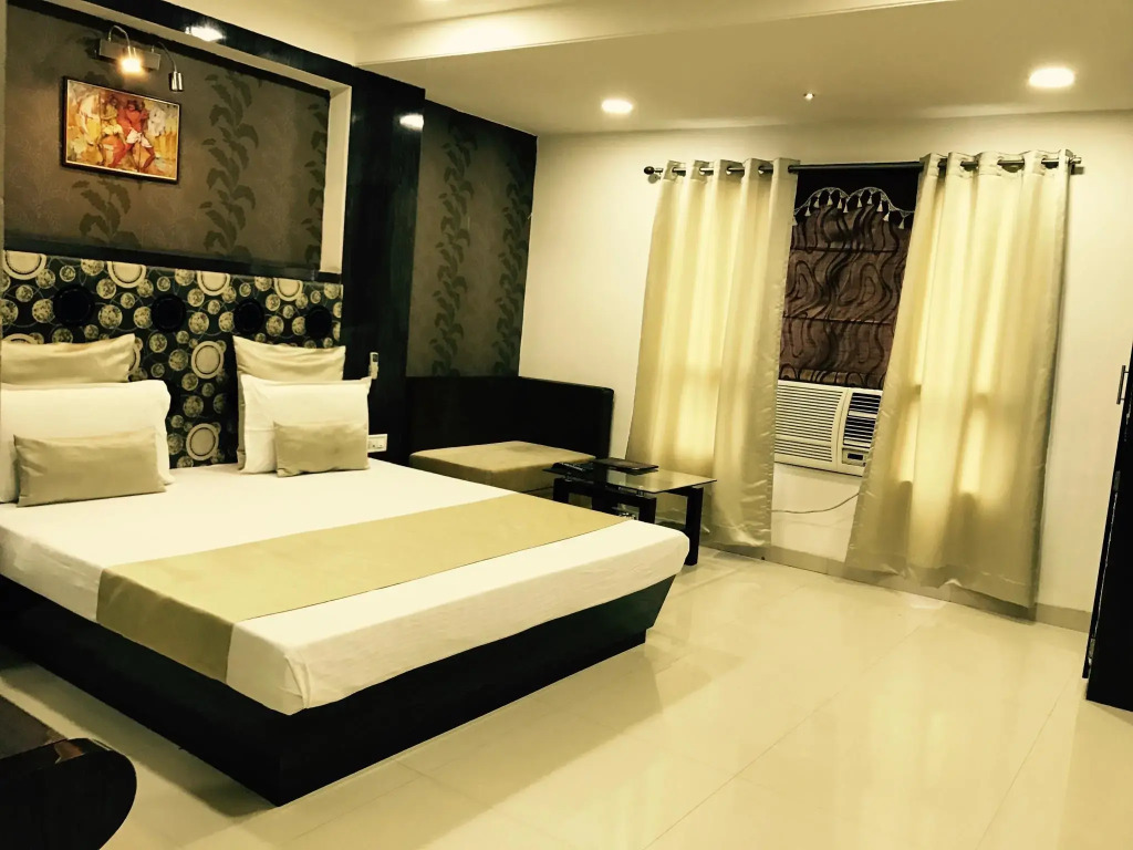 Hotel Morya Regency