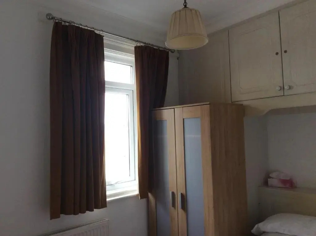 Ash Hotel B&B