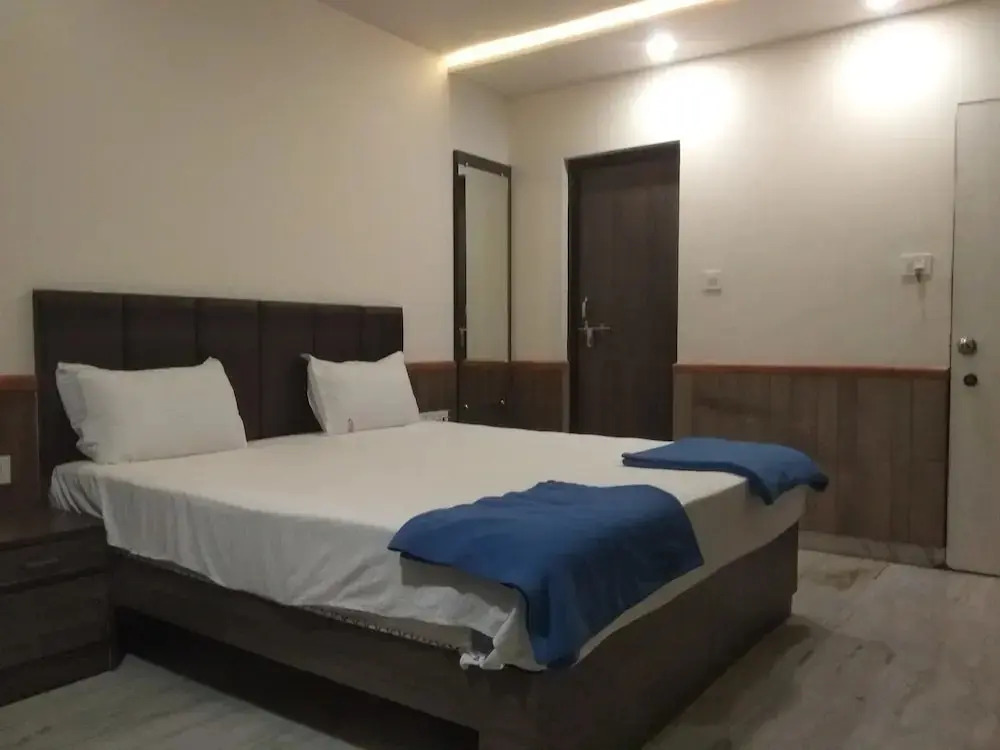 Hotel Renuka Inn