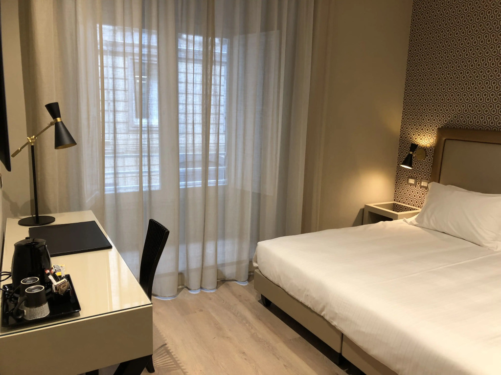 Caruso Place Luxury Rooms & Suites