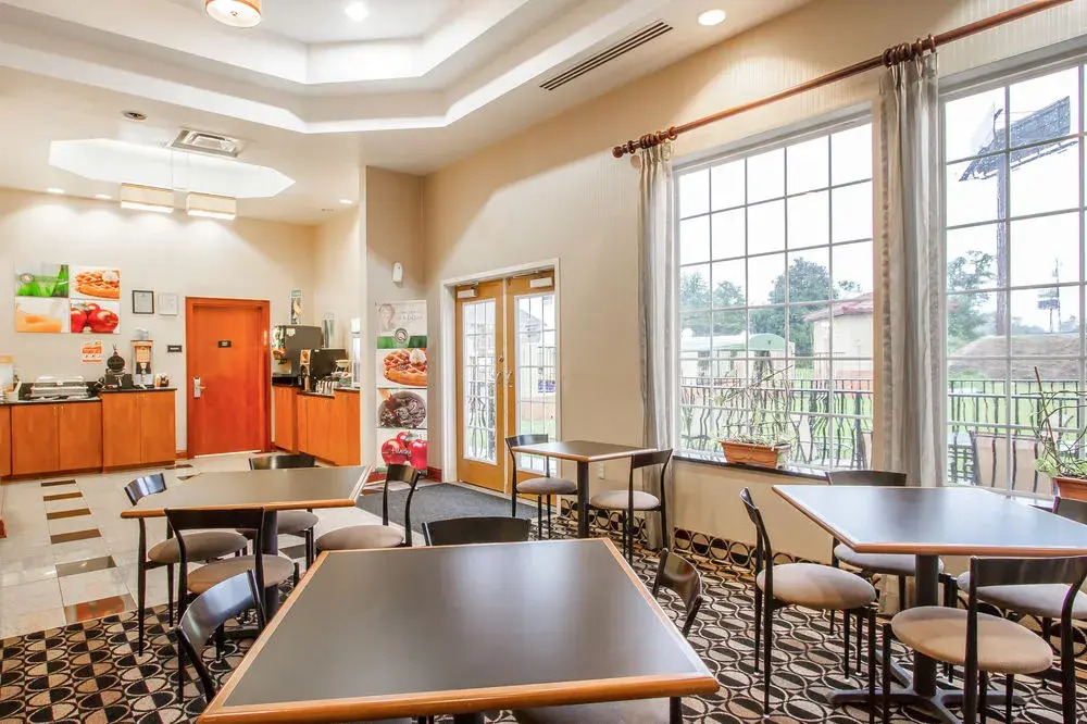 Quality Inn & Suites Greenville