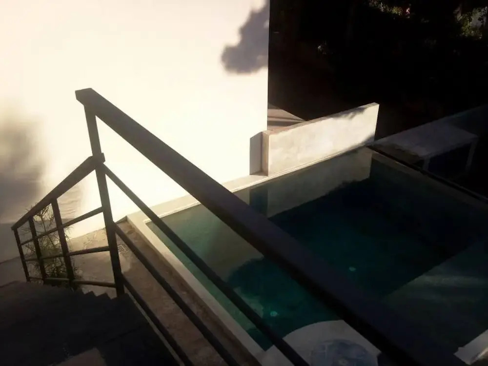 Private Room With Bathroom And Pool
