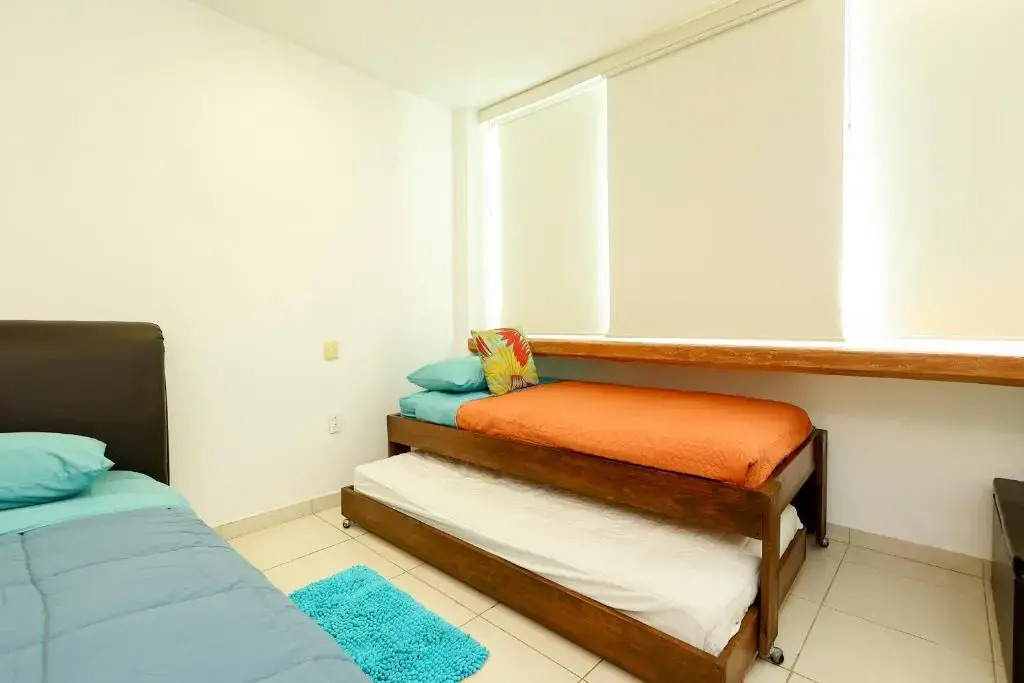 HostPal Las Brisas Ixtapa