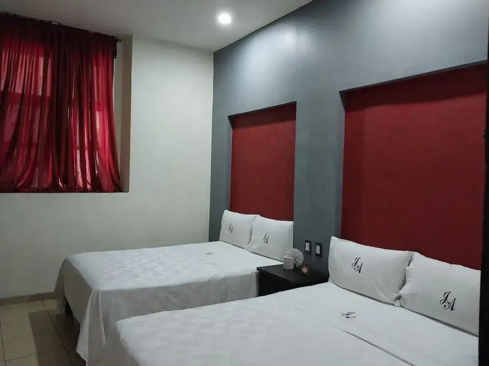 Hotel JA Centro