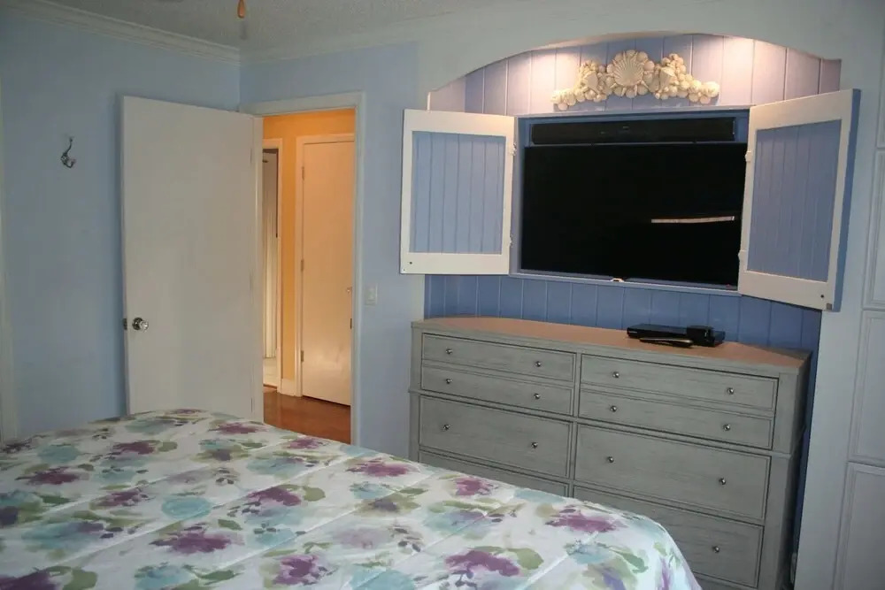 Bay Mar Bungalow 2 in Fort Myers Beach