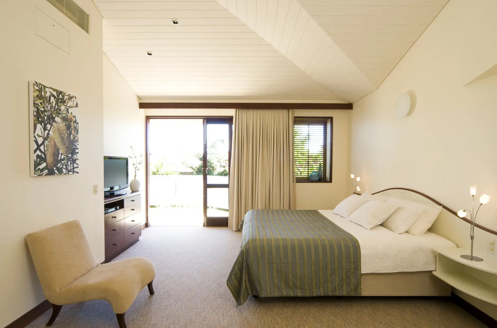 Beach Suites
