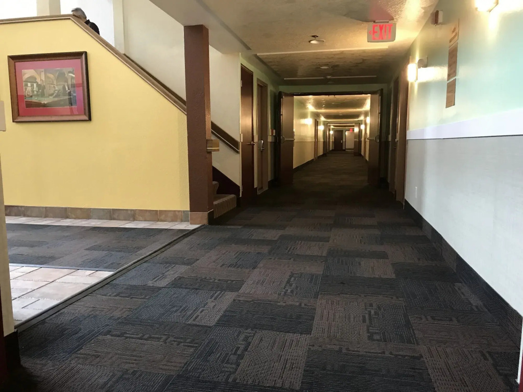 Americas Best Value Inn & Suites Anchorage Airport