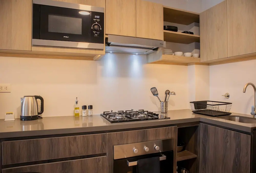 w Elegant 2BR w/ Great Balcony in Miraflores