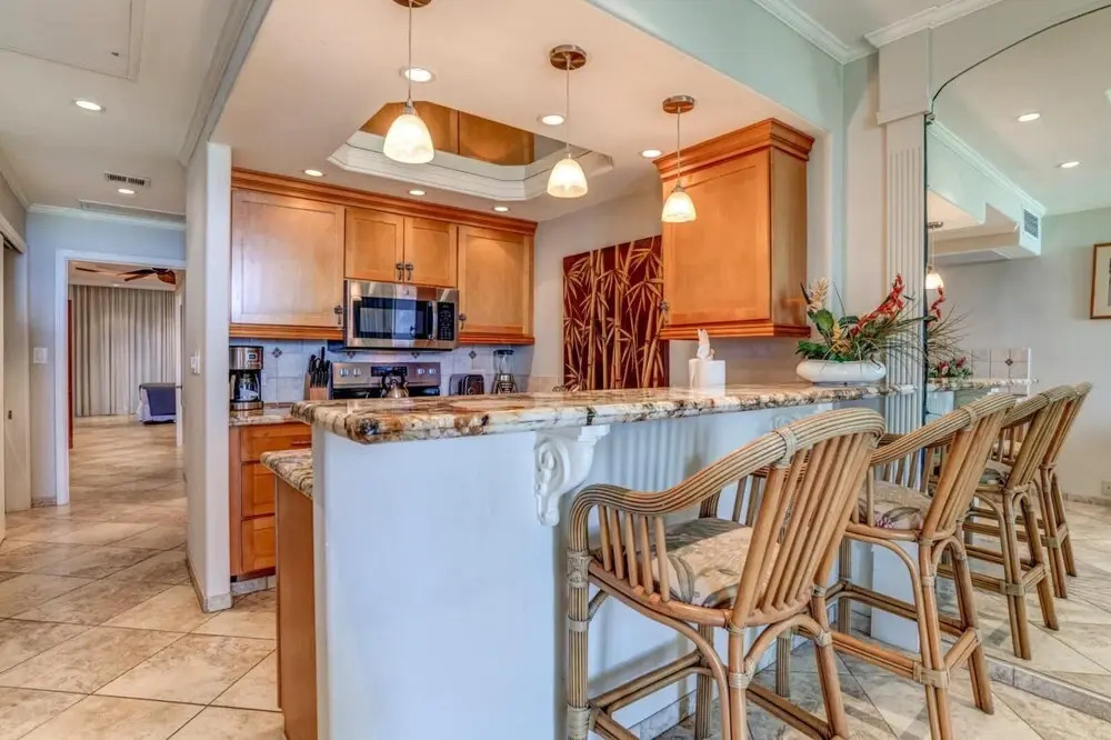 K B M Resorts- Lsh-117 Ocean-front 1bd, 2ba, Expansive Ocean Views From Every Room!