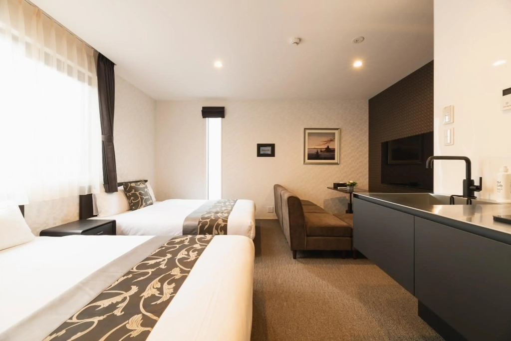 GRAND BASE Nagasaki Ekimae