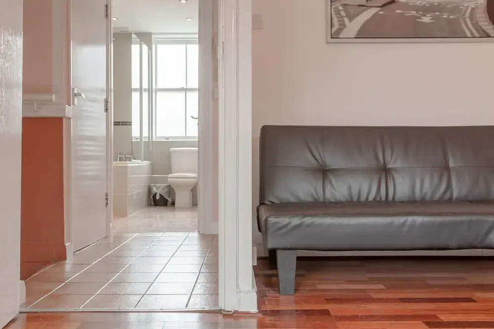 Spacious 3 Bedroom Flat in Covent Garden