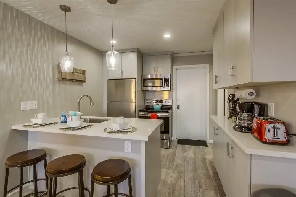Beachside Getaway III 5 Bedrooms 4 Bathrooms Home