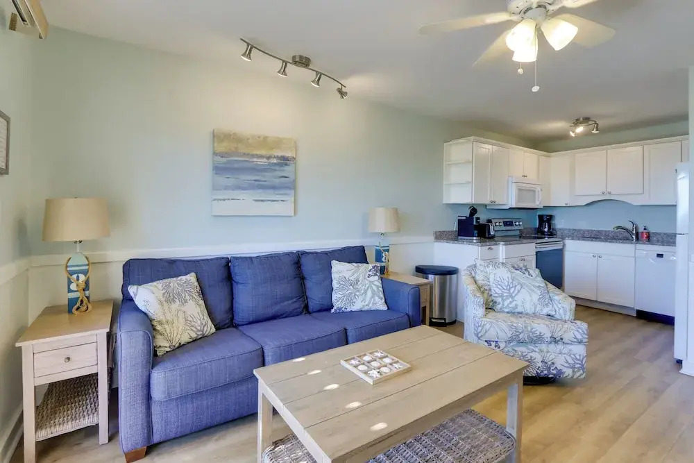 Oceanfront Breakers 137 Condo w/ Sunrise Views!