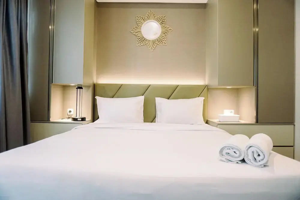 Homey And Cozy Studio Room Daan Mogot City Apartment